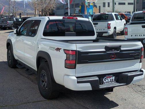 Glacier White 2026 Nissan Frontier PRO-4X