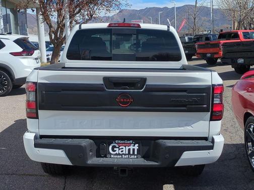 Glacier White 2026 Nissan Frontier PRO-4X