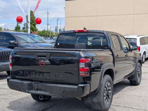 2023 Nissan Frontier PRO-4X