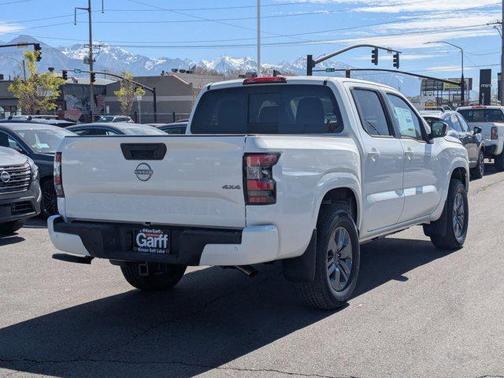 Glacier White 2026 Nissan Frontier SV
