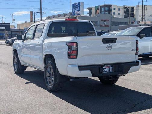 Glacier White 2026 Nissan Frontier SV