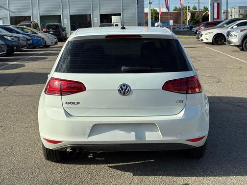 Pure White 2017 Volkswagen Golf TSI S 4-Door