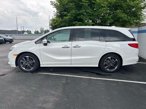 2023 Honda Odyssey Elite
