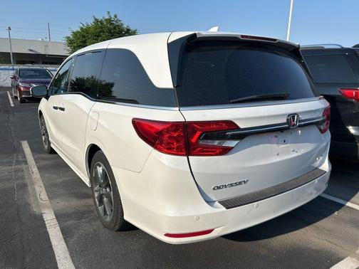 2023 Honda Odyssey Elite