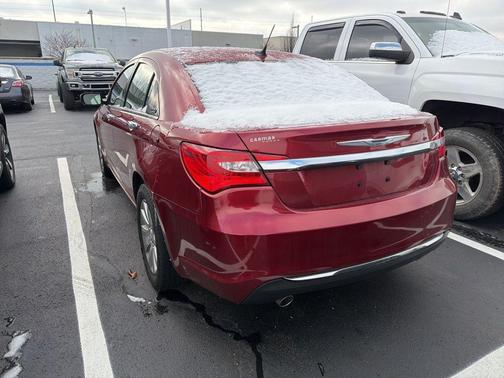 2013 Chrysler 200 Limited