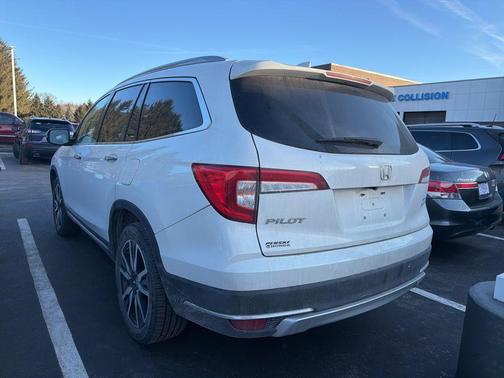 2021 Honda Pilot Elite