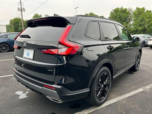 Crystal Black Pearl 2026 Honda CR-V Hybrid Sport Touring