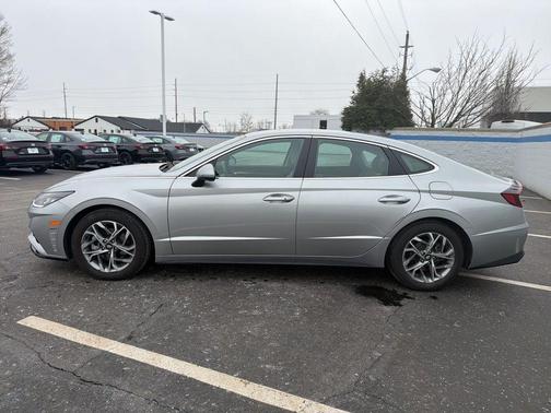 2020 Hyundai SONATA SEL