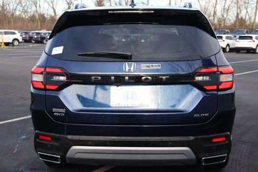2025 Honda Pilot Elite