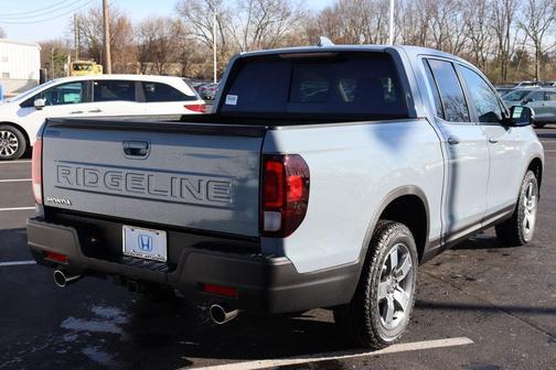 Sonic Gray Pearl 2026 Honda Ridgeline RTL