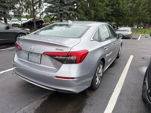 Silver Metallic 2023 Honda Civic LX