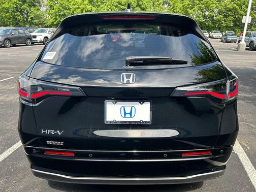 Crystal Black Pearl 2026 Honda HR-V EX-L