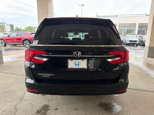 Black 2024 Honda Odyssey EX-L