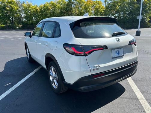 2023 Honda HR-V LX
