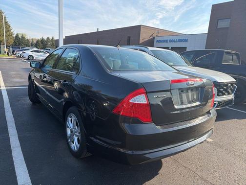 2012 Ford Fusion SE