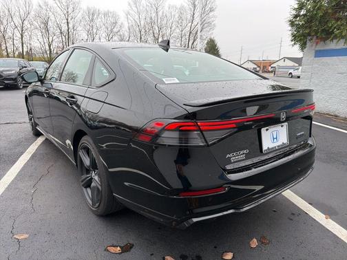 2023 Honda Accord Hybrid Sport-L