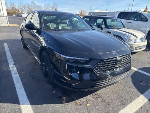 2023 Honda Accord Hybrid Sport-L