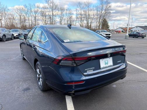 Canyon 2026 Honda Accord Hybrid EX-L