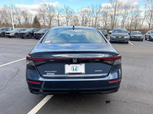 Canyon 2026 Honda Accord Hybrid EX-L
