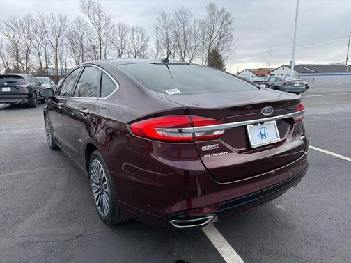 2017 Ford Fusion SE