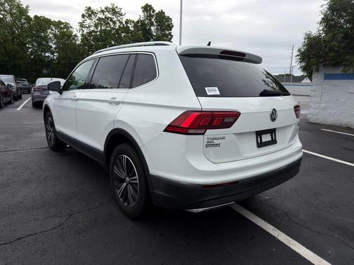 Pure White 2019 Volkswagen Tiguan 2.0T SEL