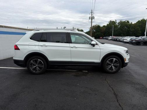 Pure White 2019 Volkswagen Tiguan 2.0T SEL