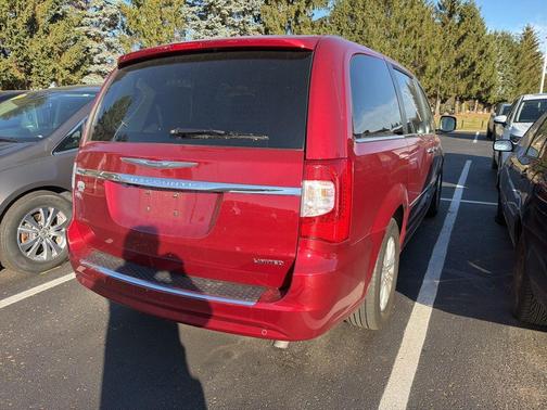 2014 Chrysler Town & Country Limited