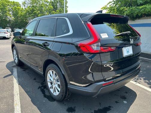 Crystal Black Pearl 2026 Honda CR-V EX