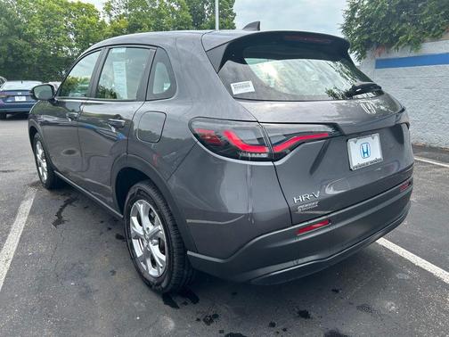 2025 Honda HR-V LX