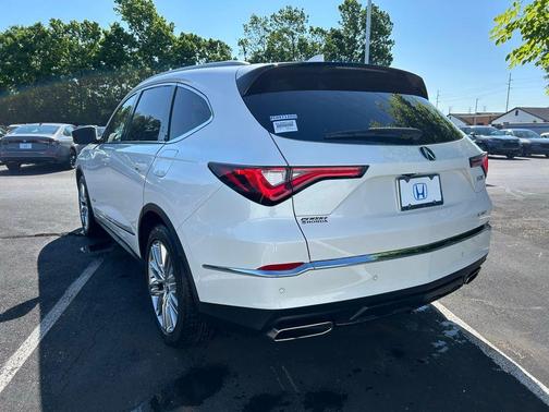 2022 Acura MDX Advance