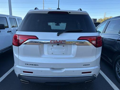 2018 GMC Acadia Denali