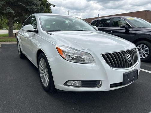 2012 Buick Regal Base