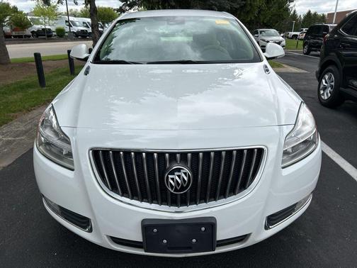 2012 Buick Regal Base