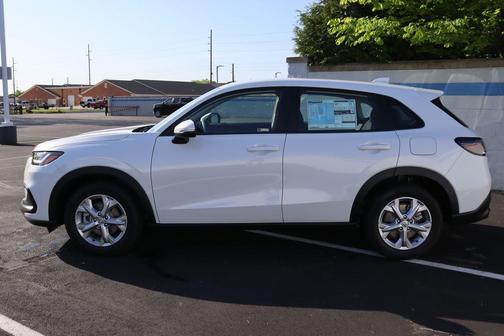 2025 Honda HR-V LX