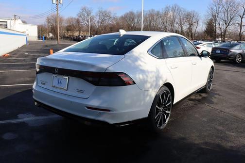 2025 Honda Accord Hybrid Touring