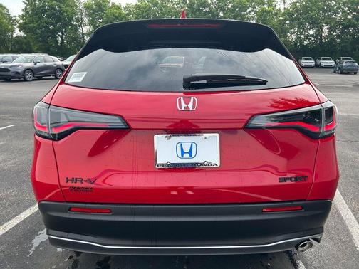 Milano Red 2027 Honda HR-V Sport