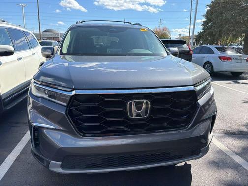 Gray 2025 Honda Pilot Touring