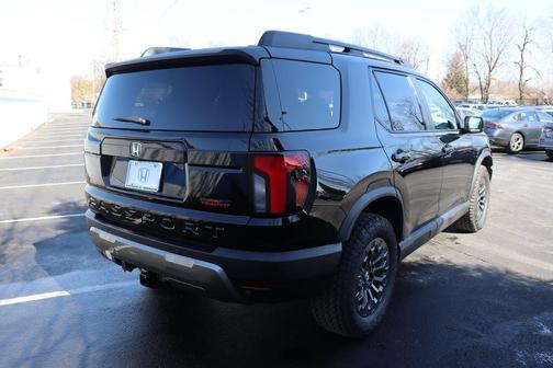 Crystal Black Pearl 2026 Honda Passport TrailSport