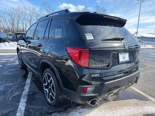 2023 Honda Passport Elite