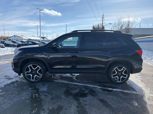 2023 Honda Passport Elite