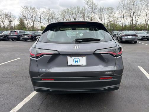Modern Steel Metallic 2023 Honda HR-V LX