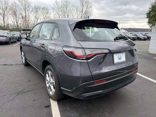 Modern Steel Metallic 2023 Honda HR-V LX