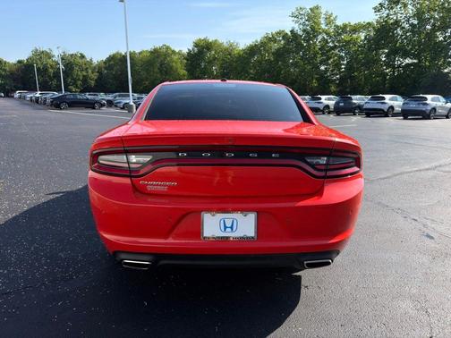 Go Mango! 2019 Dodge Charger SXT