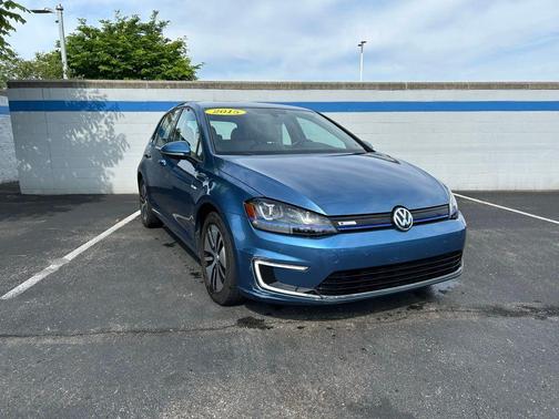 2015 Volkswagen e-Golf SEL Premium