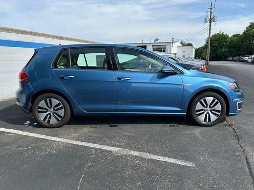 2015 Volkswagen e-Golf SEL Premium