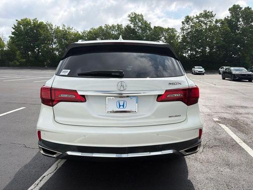 Diamond White Pearl 2018 Acura MDX 3.5L w/Advance Package