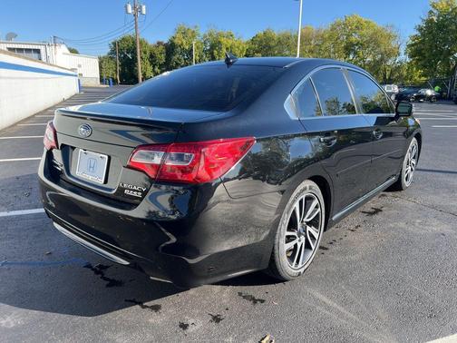 2017 Subaru Legacy 2.5i Sport