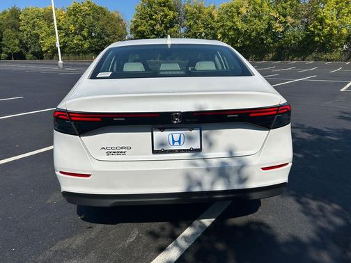 2025 Honda Accord LX