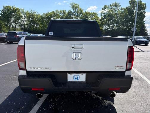 Platinum White 2023 Honda Ridgeline Sport