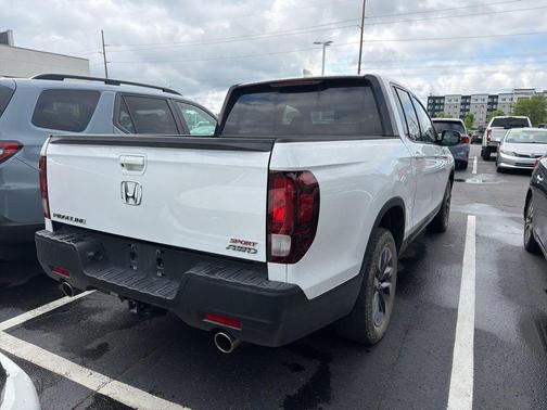 Platinum White 2023 Honda Ridgeline Sport